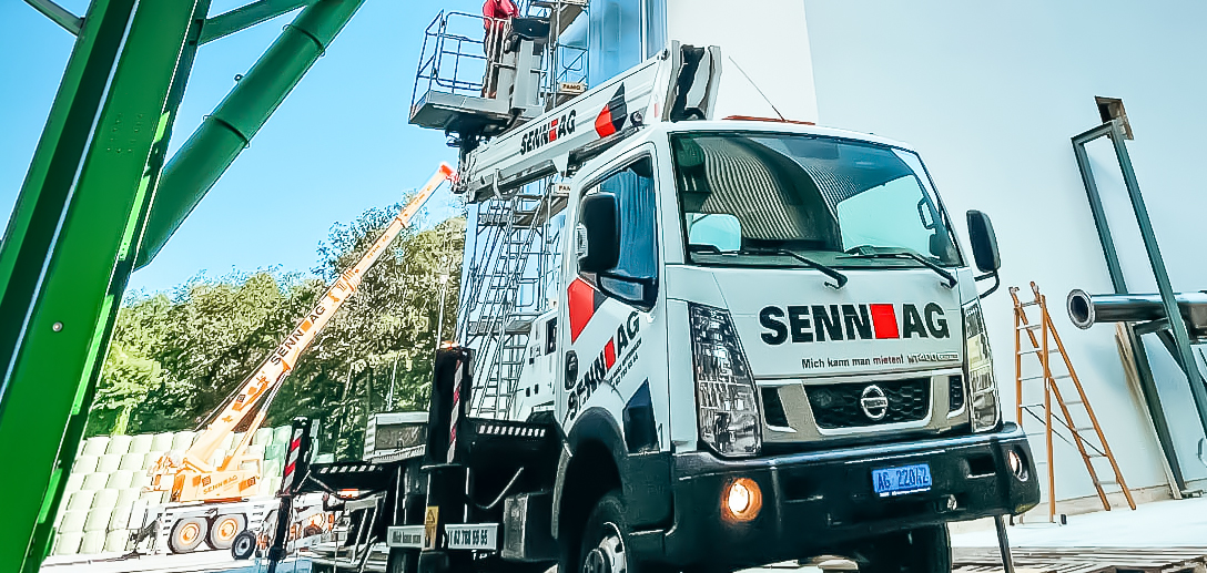 SENN-AG_04-kran-transport_arbeitsbuehne.jpg